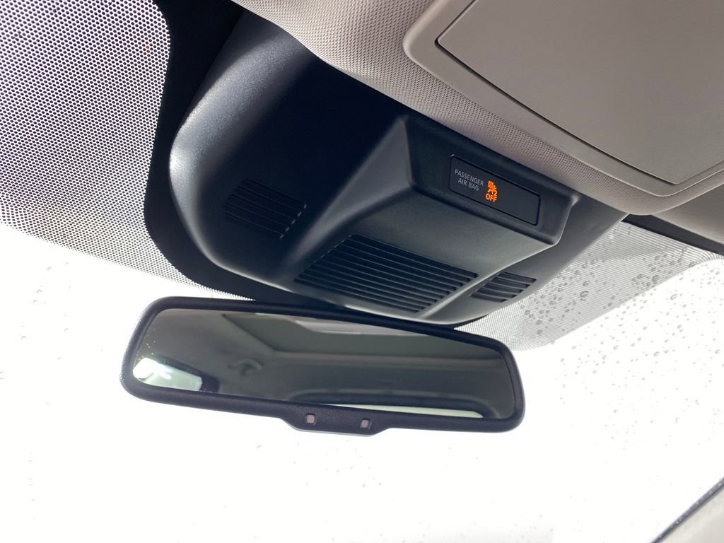 Used 2021 Nissan Rogue SL image 24