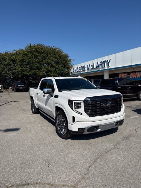 Used 2024 GMC Sierra 1500 Denali Ultimate AWD/4WD image 3