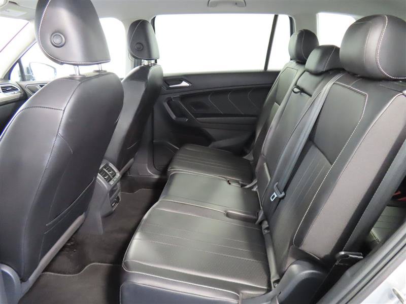 Used 2023 Volkswagen Tiguan SE FWD image 29