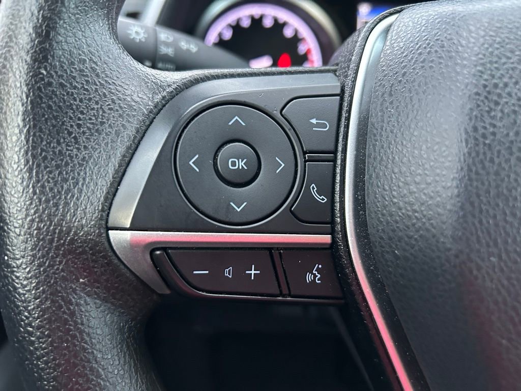 Used 2023 Toyota Camry LE image 20