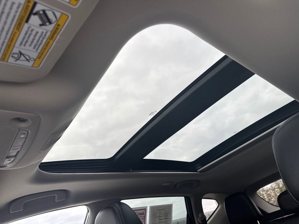 Used 2024 Nissan Murano Platinum w/ Cargo Package image 22