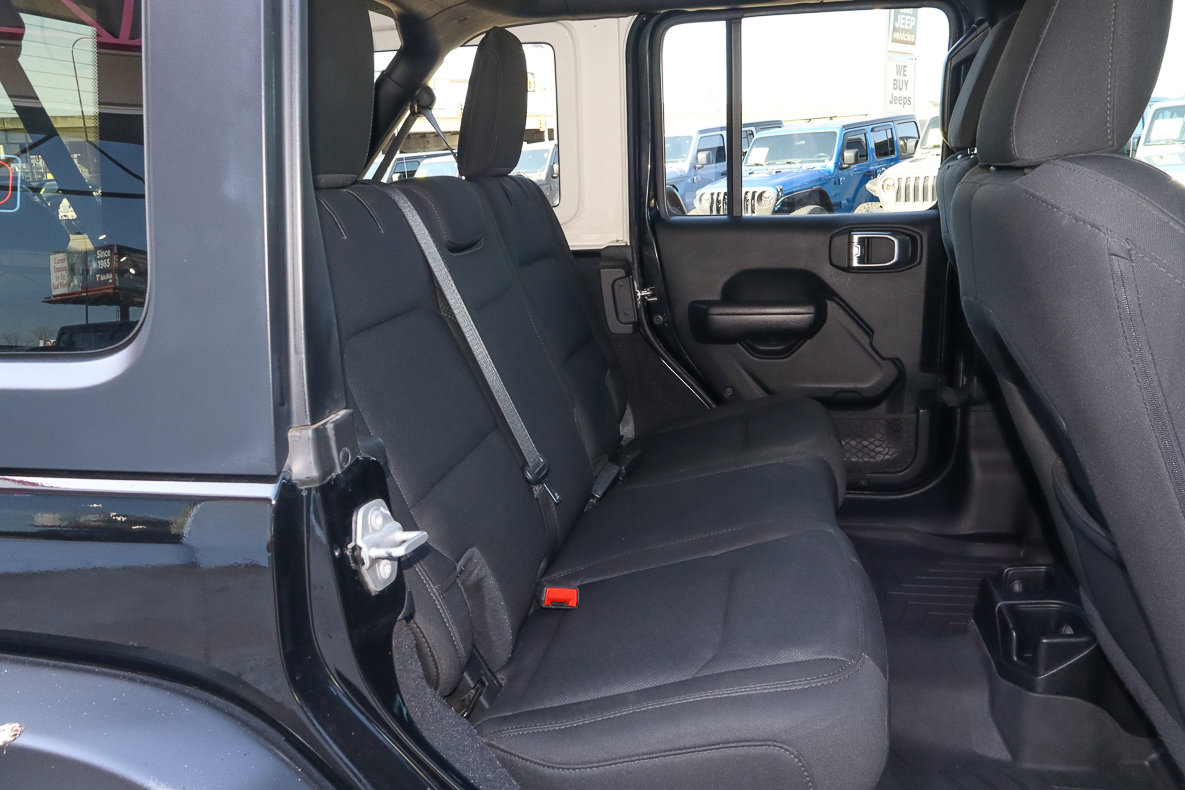 Used 2020 Jeep Wrangler Unlimited Sport image 24