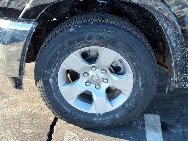 New 2026 RAM 1500 4x4 Crew Cab image 19