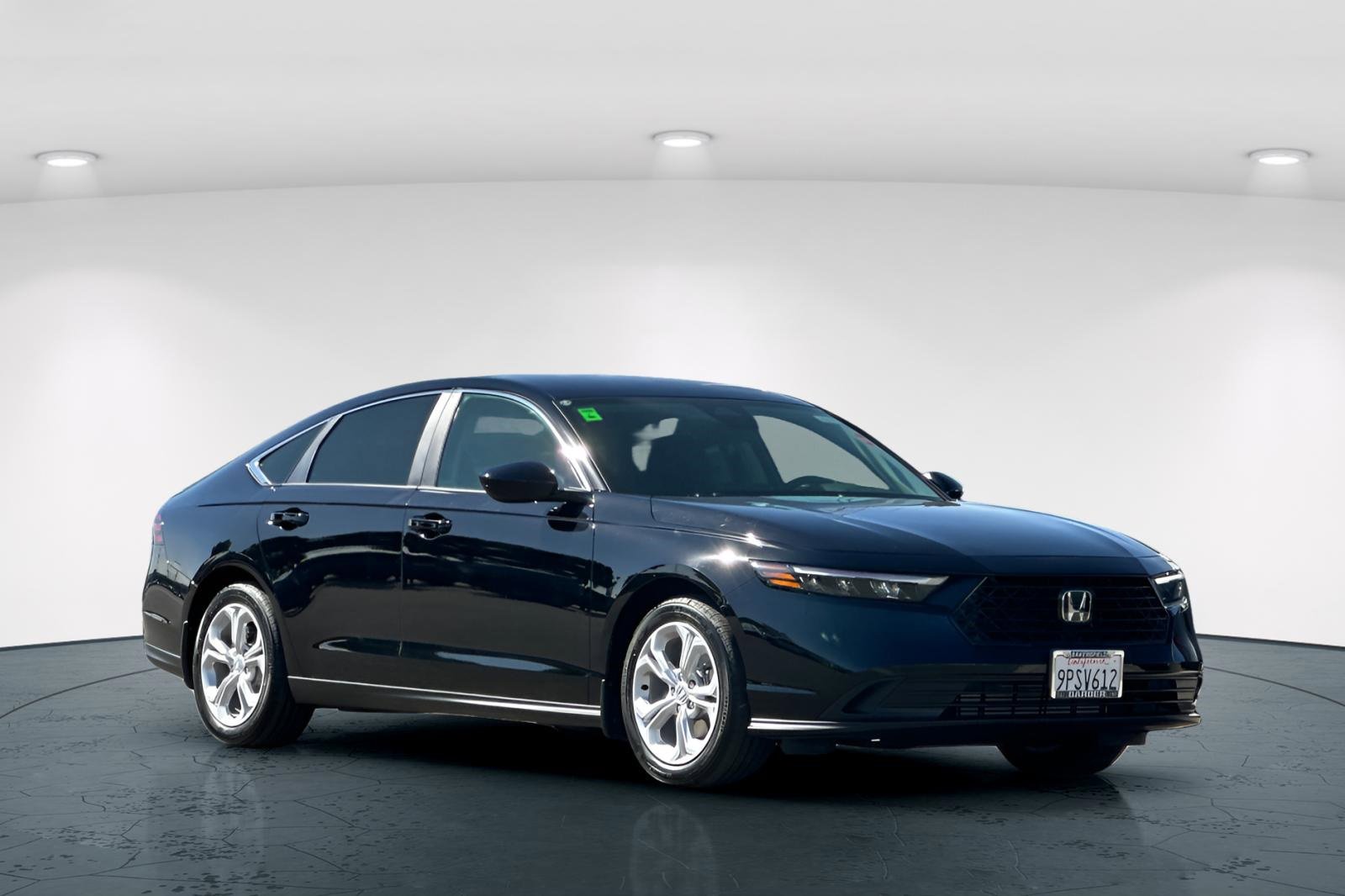 Certified 2025 Honda Accord LX image 8