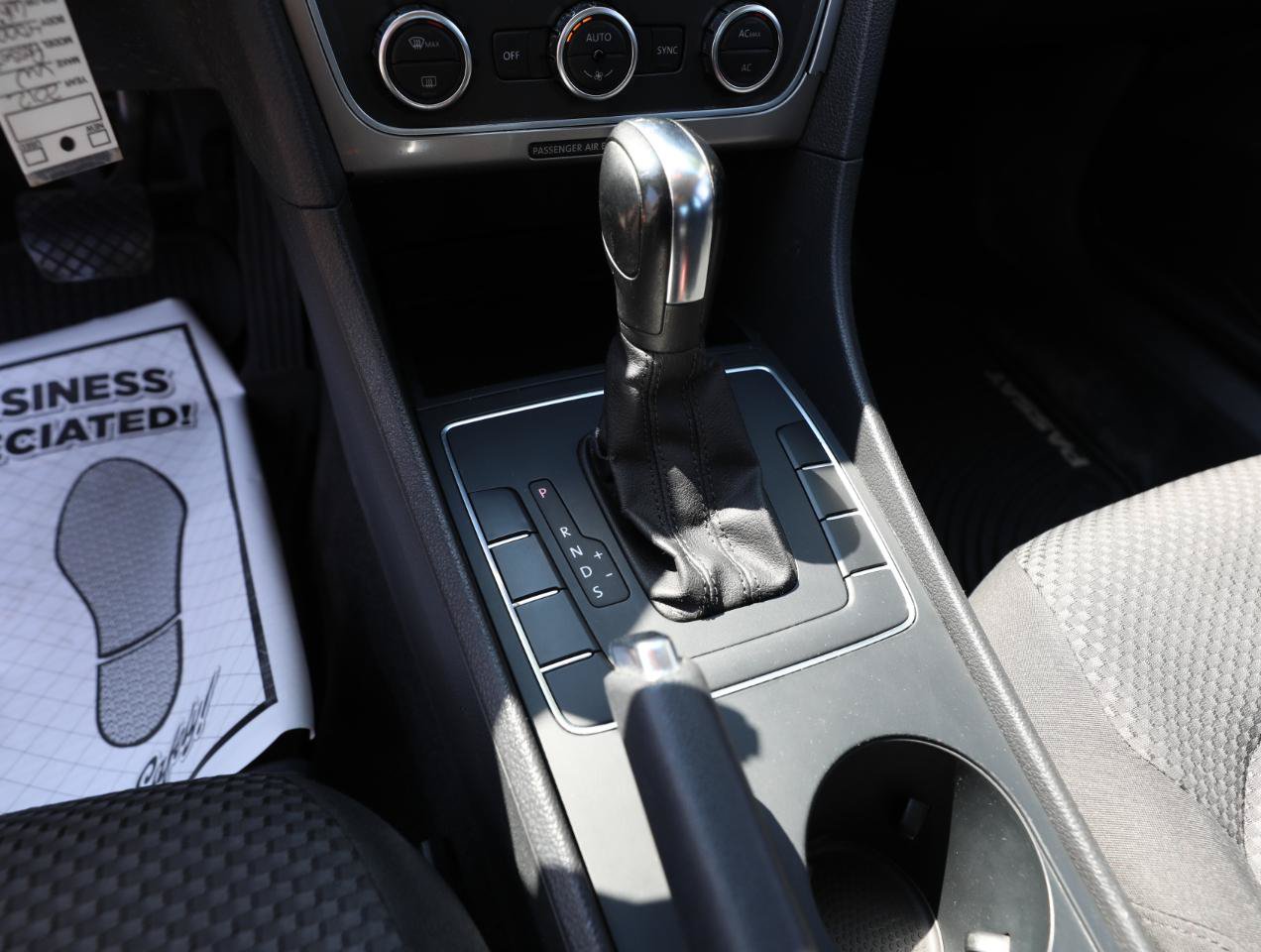 Used 2012 Volkswagen Passat 2.5 S FWD image 16