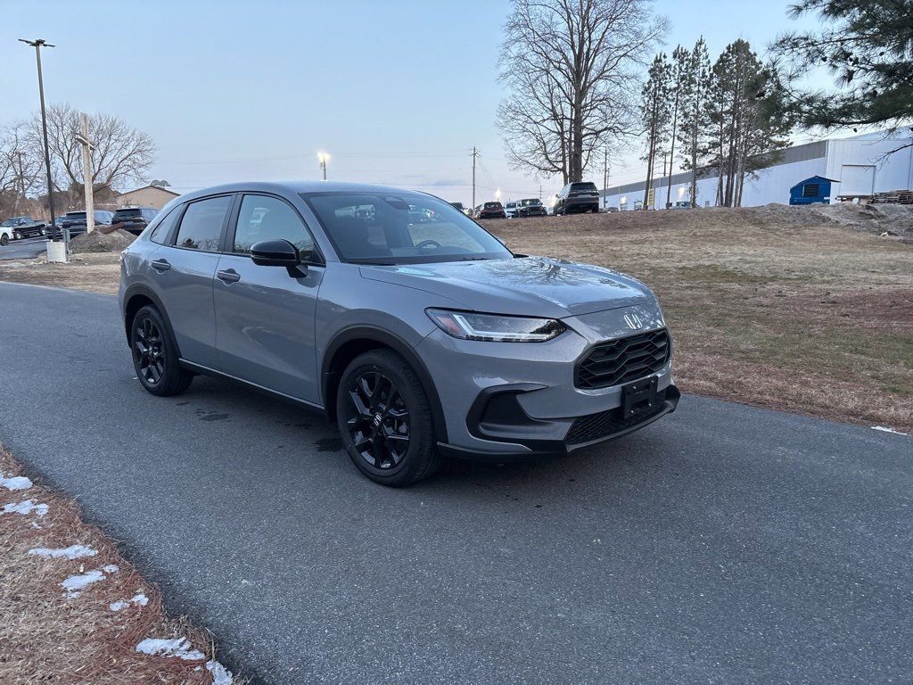 Certified 2025 Honda HR-V Sport image 2