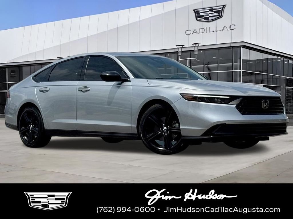 Used 2024 Honda Accord Sport image 1