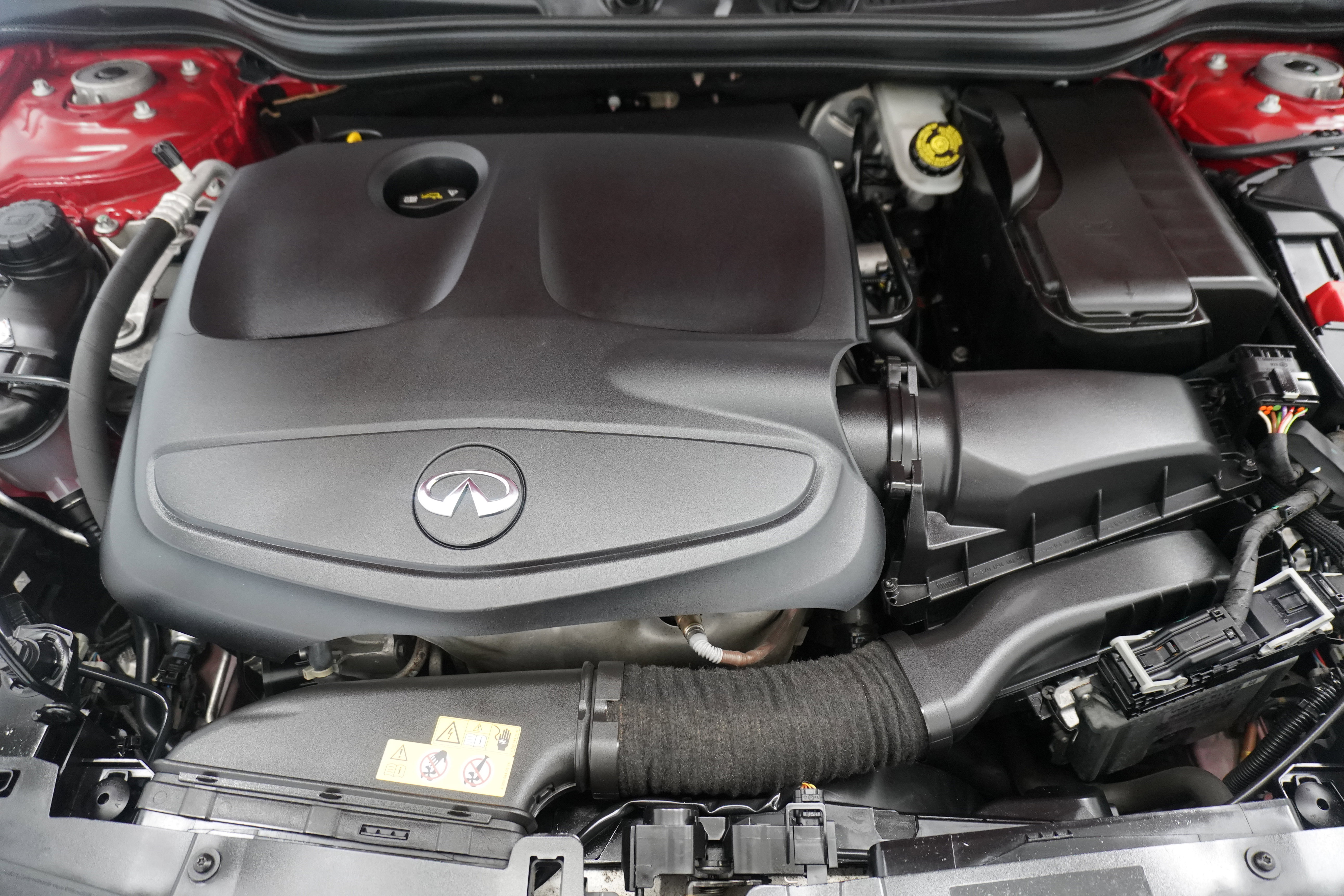 Used 2017 INFINITI QX30 Premium w/ Navigation Package FWD image 29