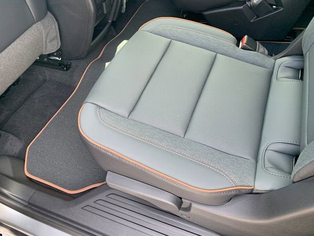New 2026 GMC Acadia AT4 AWD/4WD image 14