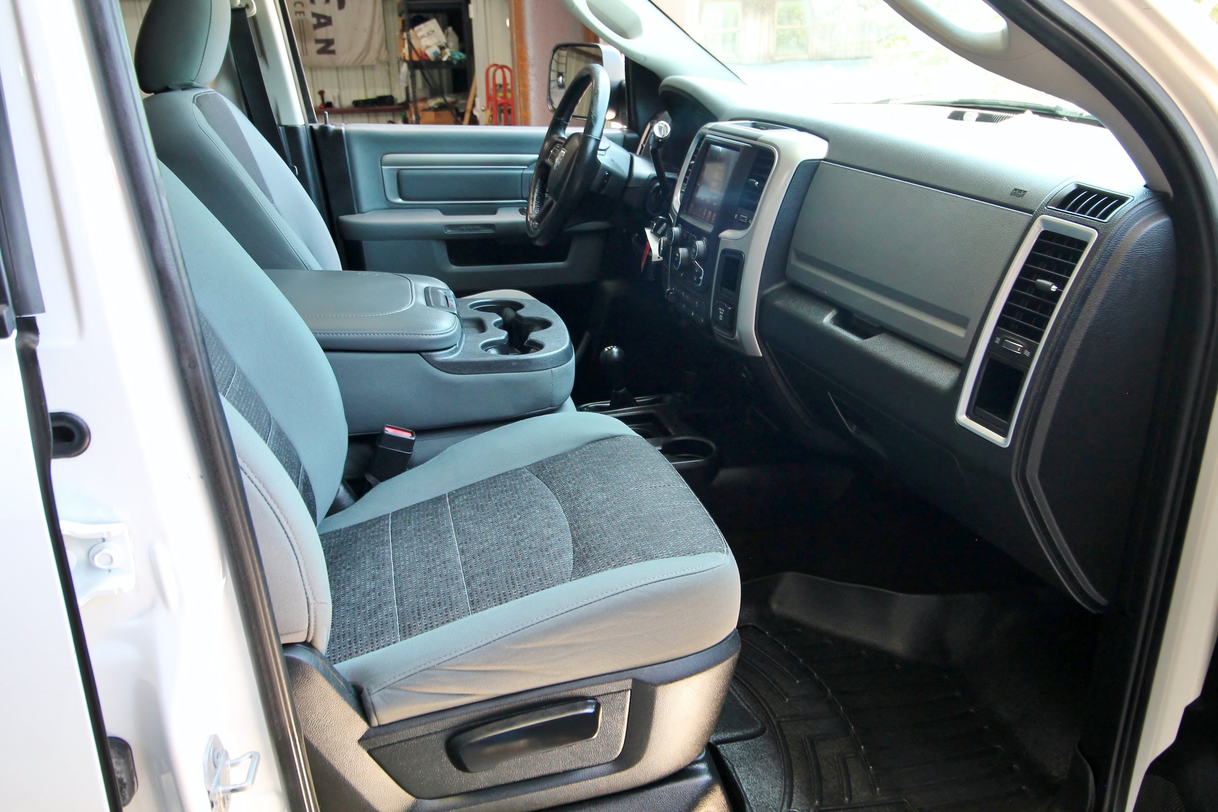 Used 2014 RAM 2500 Power Wagon w/ Luxury Group AWD/4WD image 39