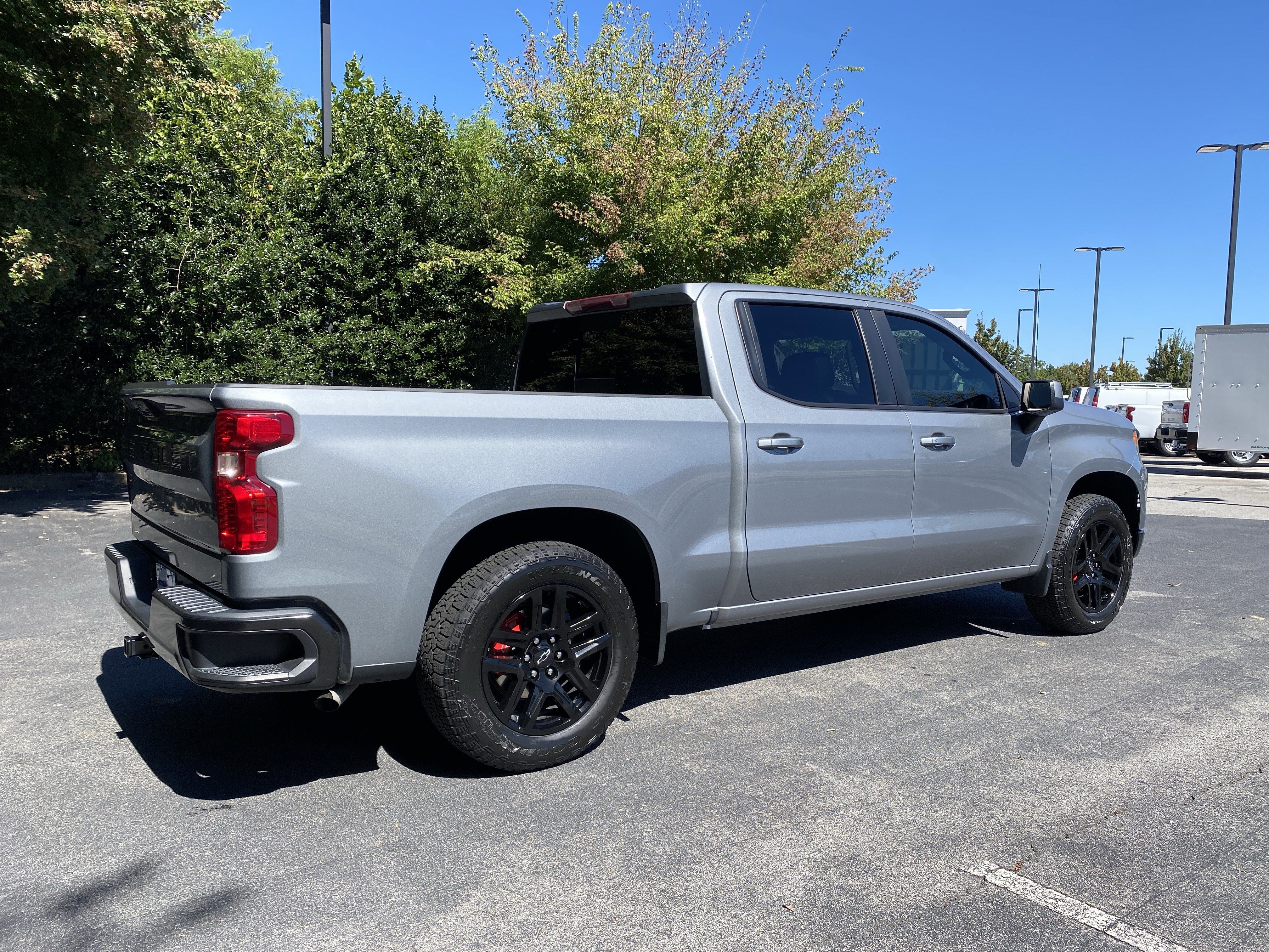Used 2024 Chevrolet Silverado 1500 LT w/ Convenience Package II RWD image 9