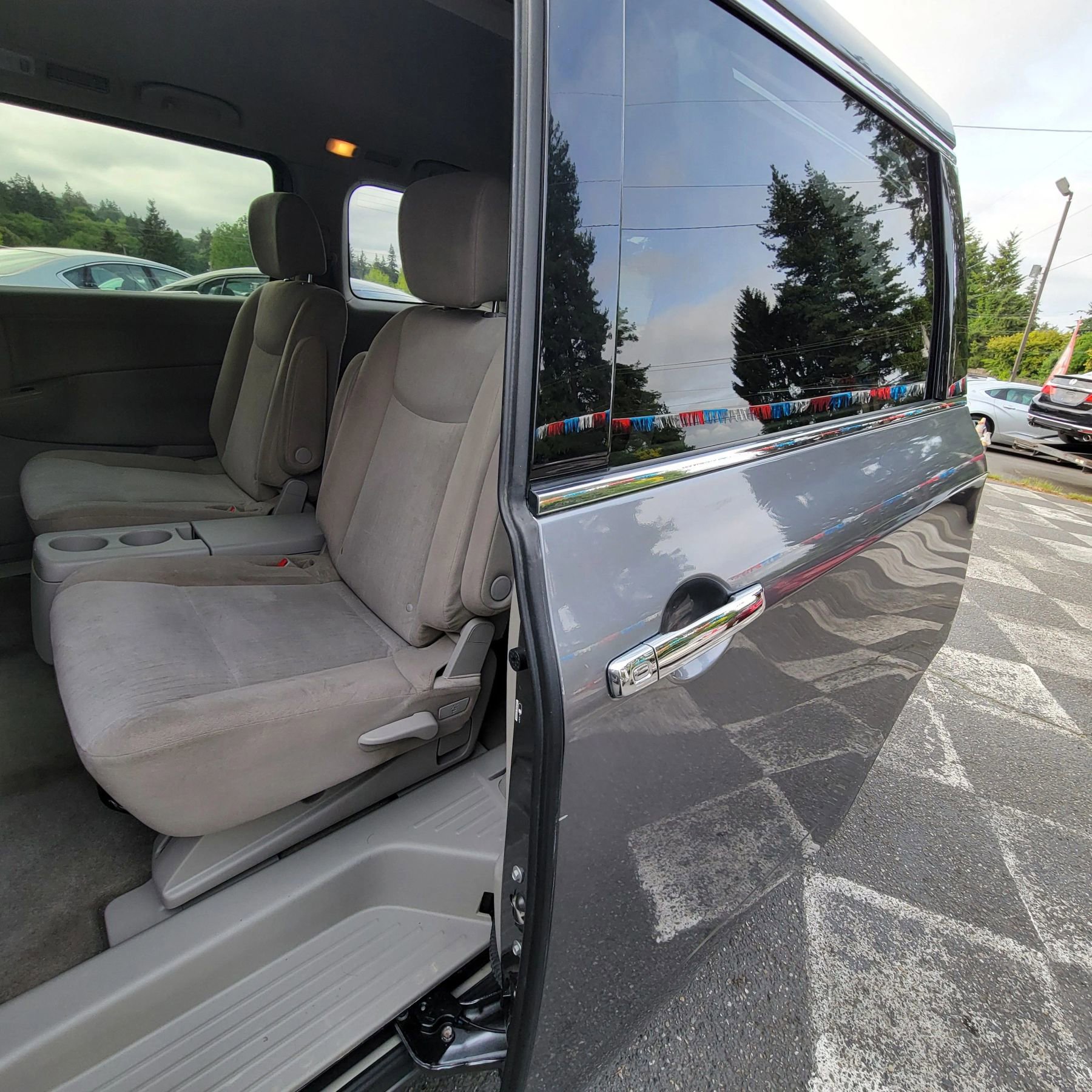 Used 2016 Nissan Quest SV image 20