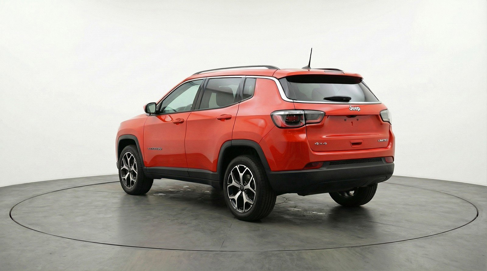 Used 2025 Jeep Compass Limited image 6