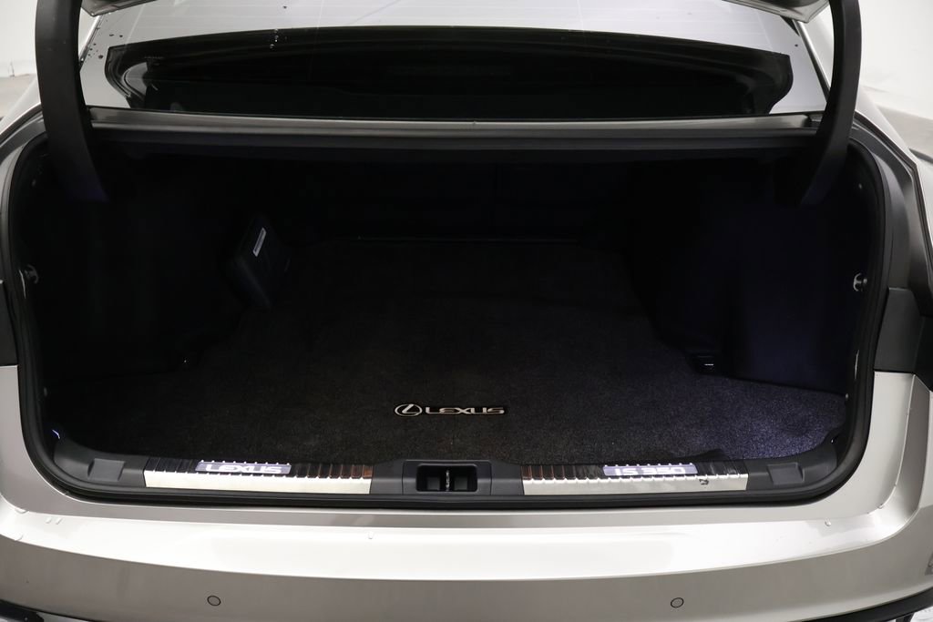 Used 2023 Lexus IS 350 F Sport w/ Navigation Package image 22