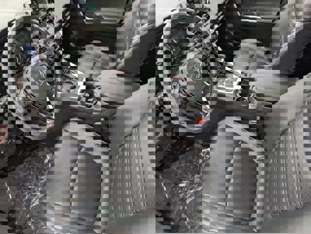 Used 2021 Toyota RAV4 Limited w/ Limited Grade Weather Package image 10