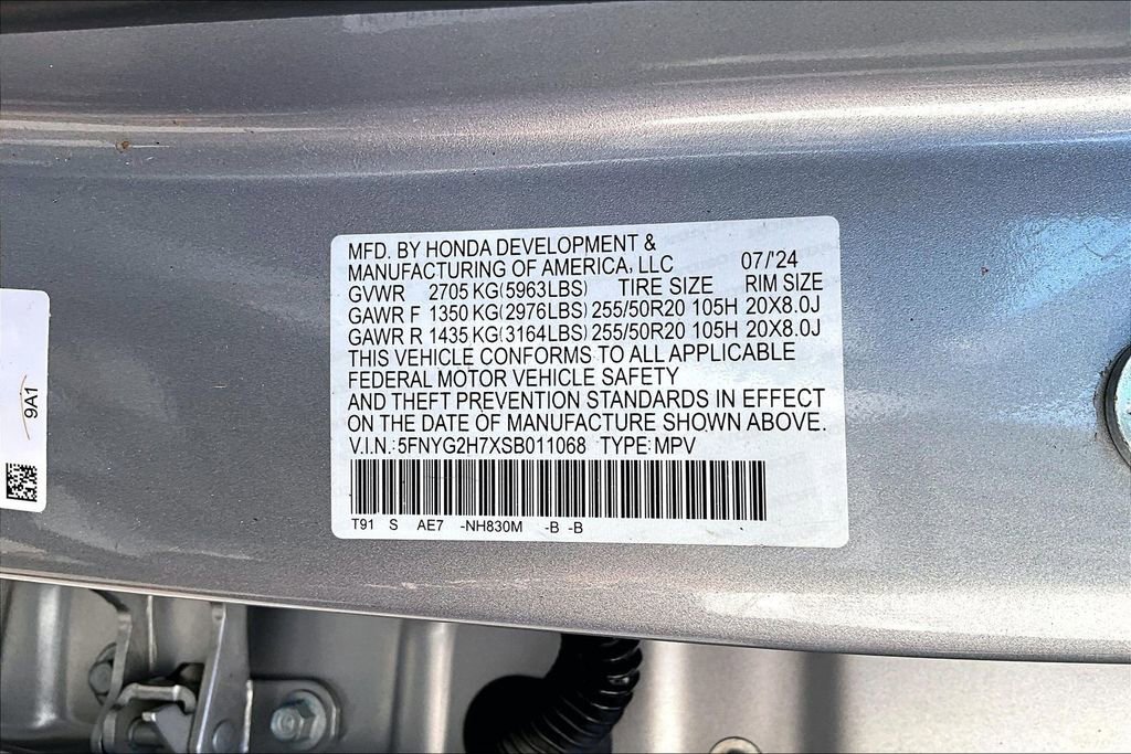 Certified 2025 Honda Pilot Touring image 14