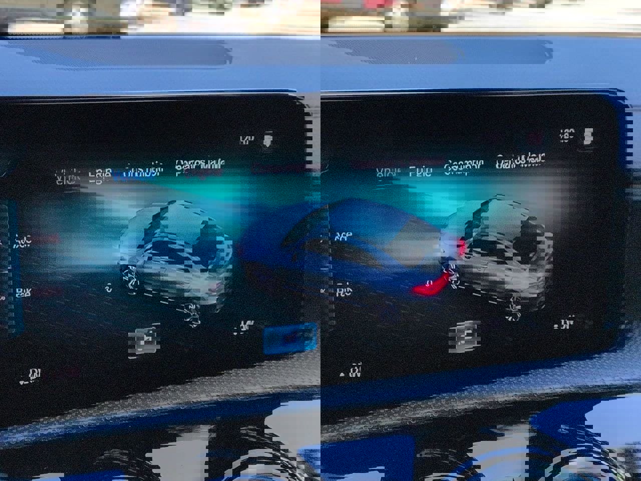 Used 2023 Mercedes-Benz CLA 250 image 16