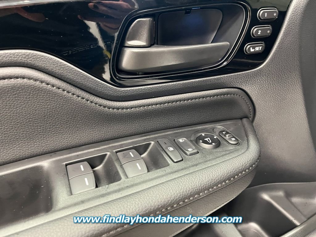 New 2026 Honda Odyssey Touring image 11