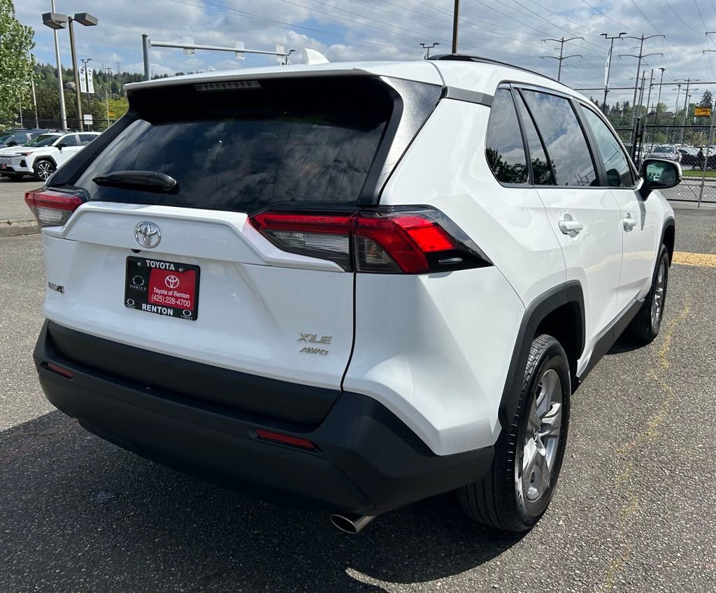 Certified 2024 Toyota RAV4 XLE w/ Convenience Package AWD/4WD image 5