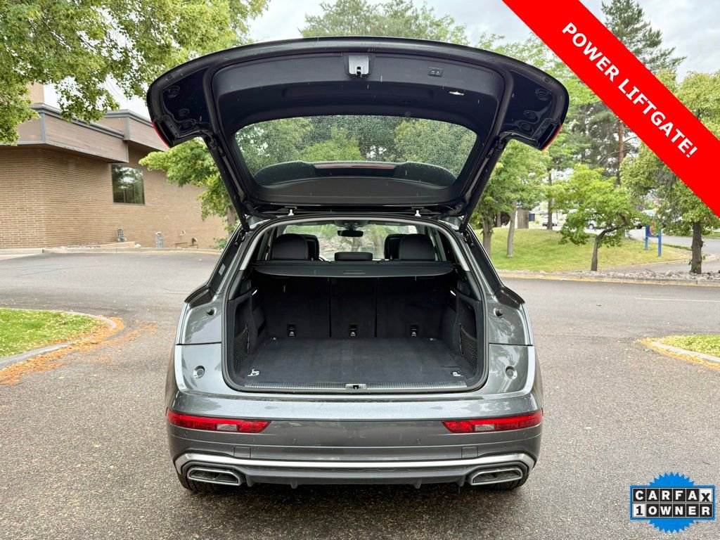 Used 2021 Audi Q5 e Prestige w/ Prestige Package image 39