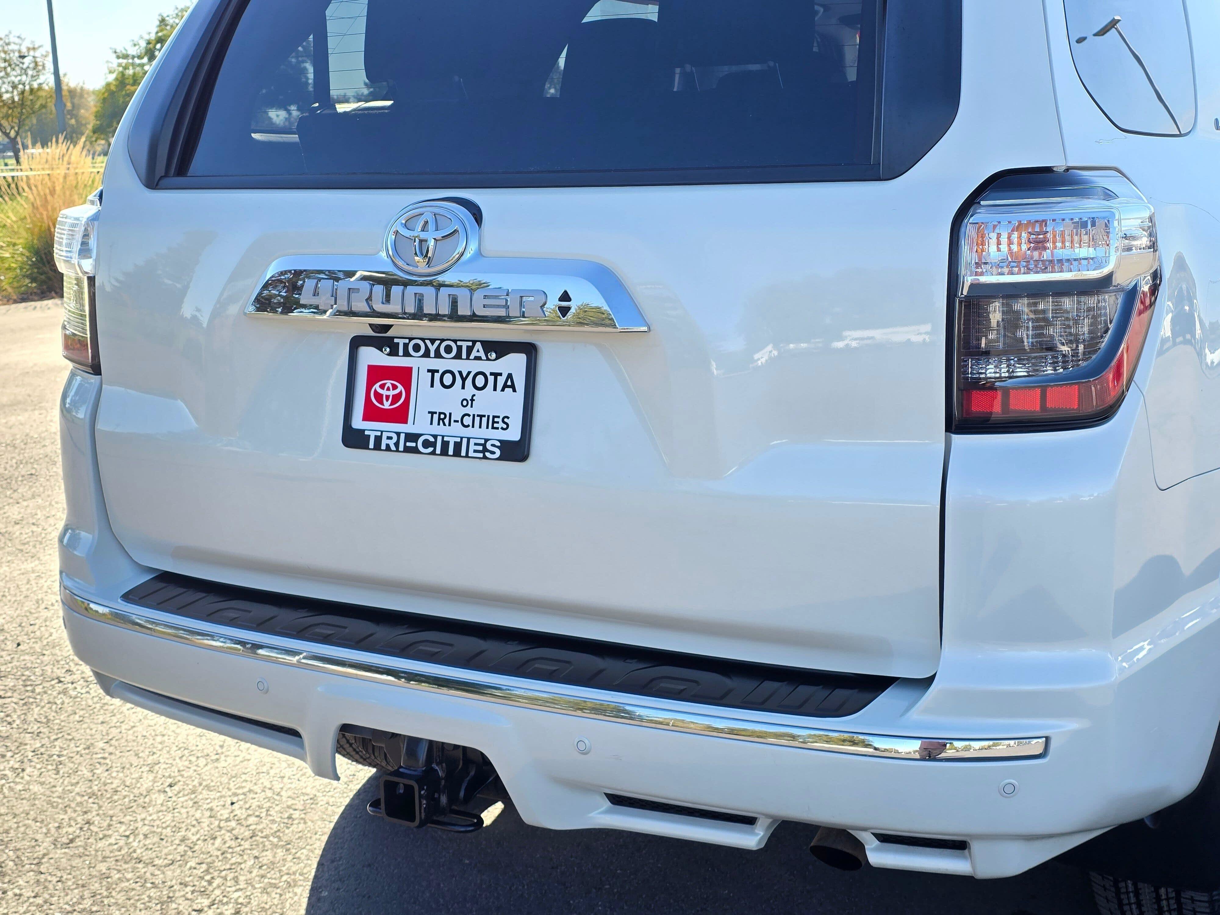 Certified 2023 Toyota 4Runner Limited AWD/4WD image 13