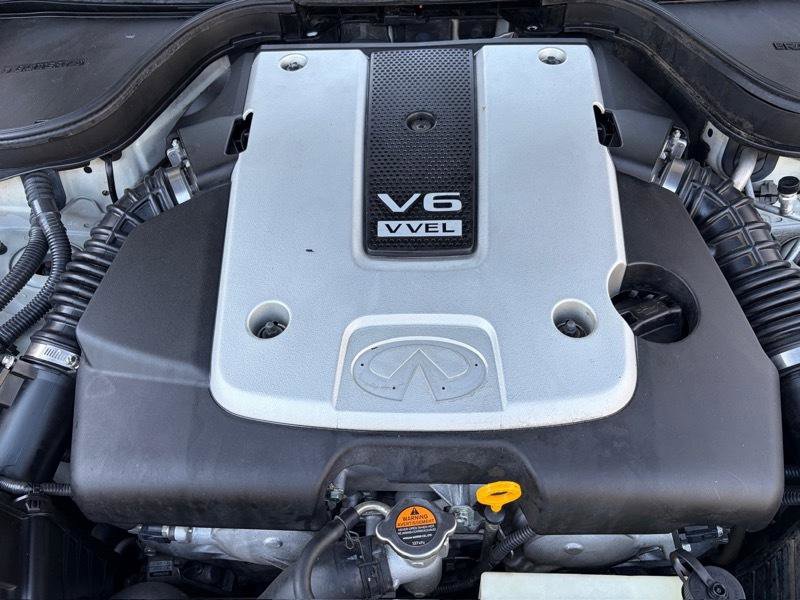 Used 2013 INFINITI G37 Journey w/ Premium Pkg image 33