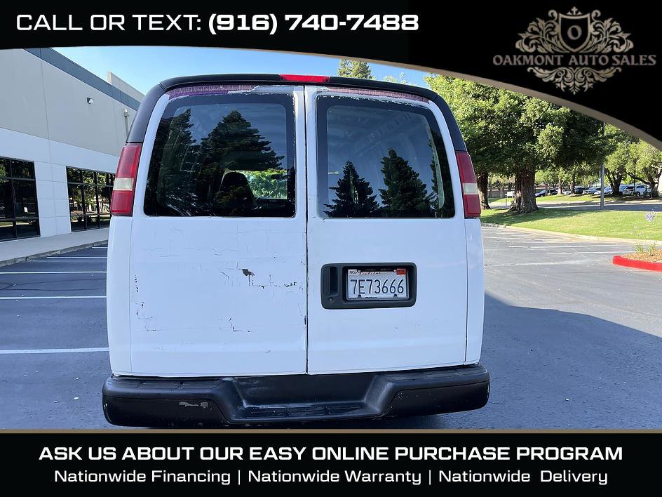 Used 2004 Chevrolet Express 1500 RWD image 6