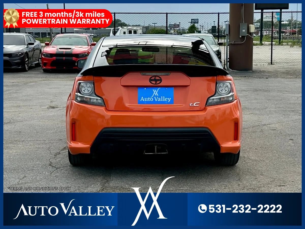 Used 2015 Scion tC FWD image 6