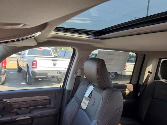 Used 2025 RAM 3500 Longhorn image 10