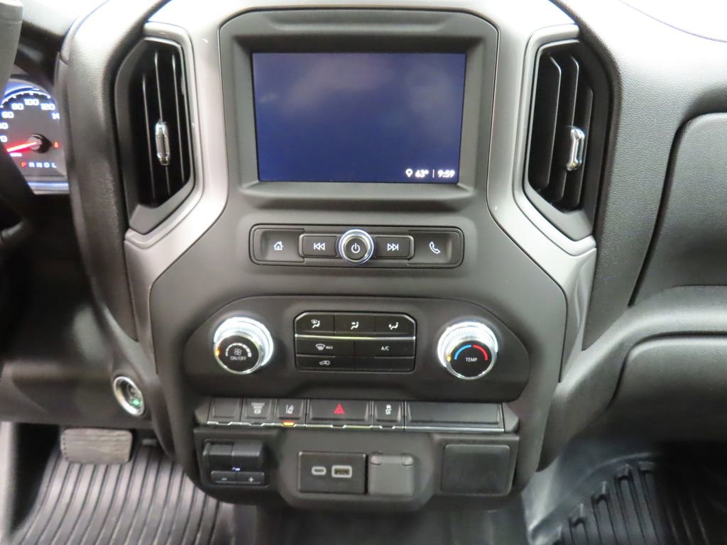 Used 2024 GMC Sierra 2500 Pro image 16