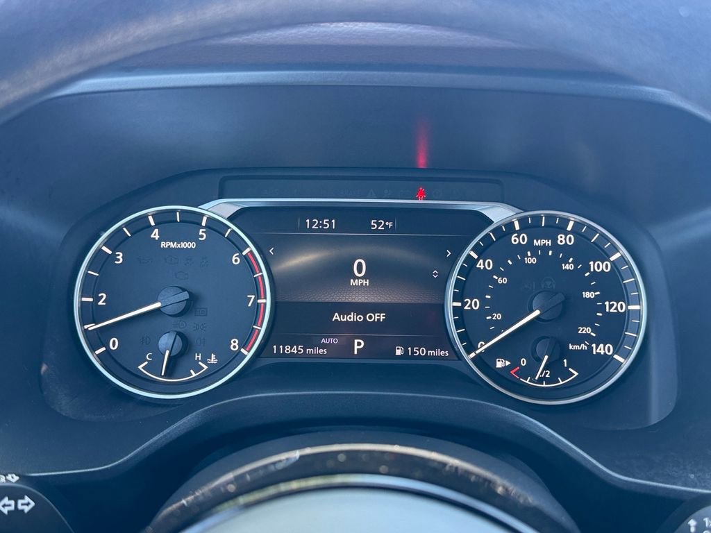 Used 2023 Nissan Rogue SV image 14