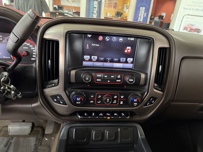 Used 2016 GMC Sierra 1500 Denali w/ Enhanced Driver Alert Package AWD/4WD image 18