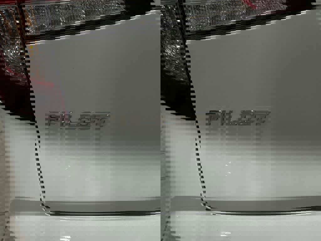 Used 2022 Honda Pilot TrailSport image 29