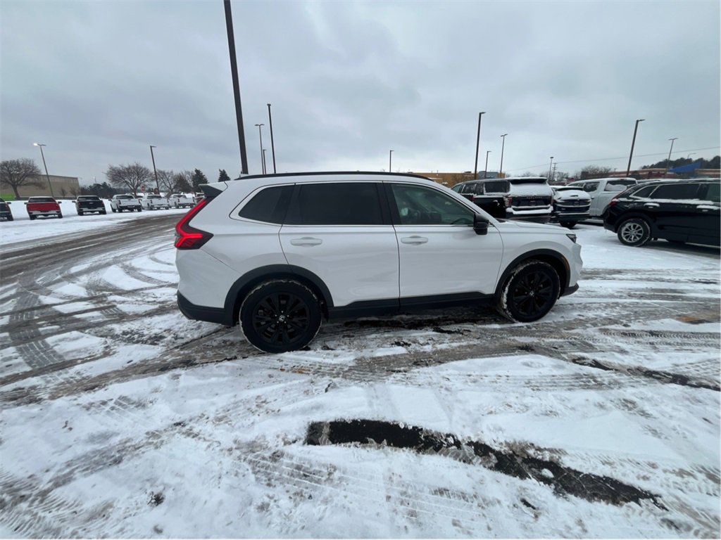 Certified 2023 Honda CR-V Sport Touring image 2