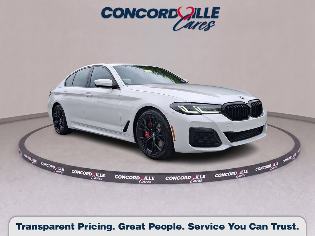 Used 2023 BMW 530i xDrive w/ M Sport Package AWD/4WD image 1