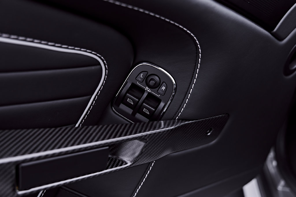 Used 2016 Aston Martin DB9 GT RWD image 53