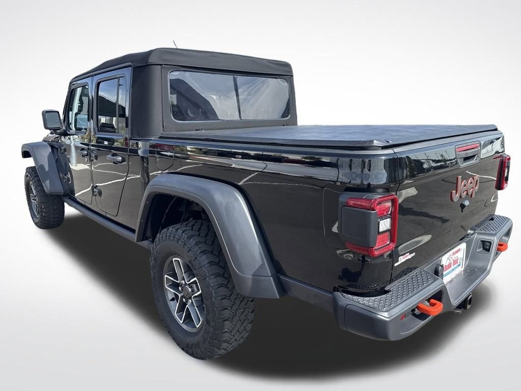 Used 2024 Jeep Gladiator Mojave w/ Technology Group AWD/4WD video 3