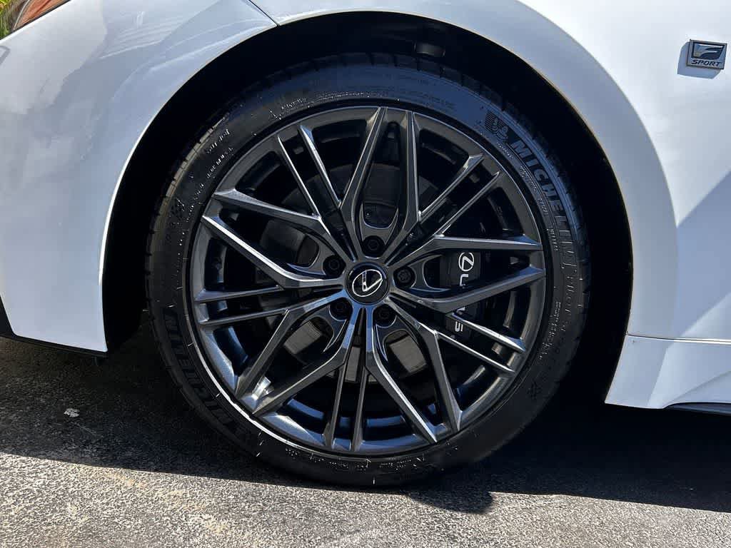 Used 2023 Lexus IS 500 RWD image 8