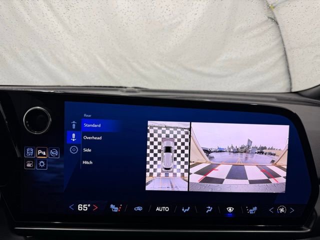 Used 2024 Chevrolet Equinox EV RS image 33