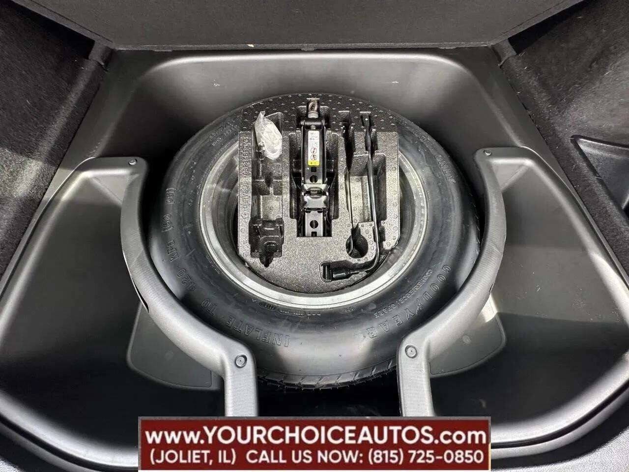 Used 2019 Jeep Grand Cherokee Limited AWD/4WD image 19