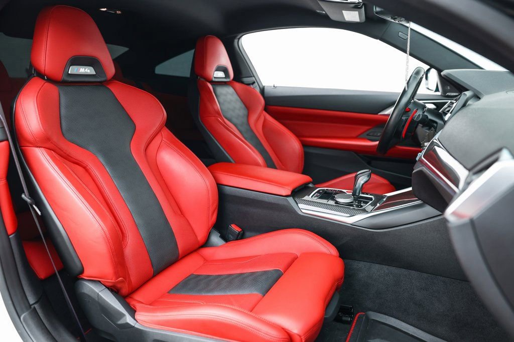 Used 2022 BMW M4 Competition w/ M Carbon Exterior Package image 22