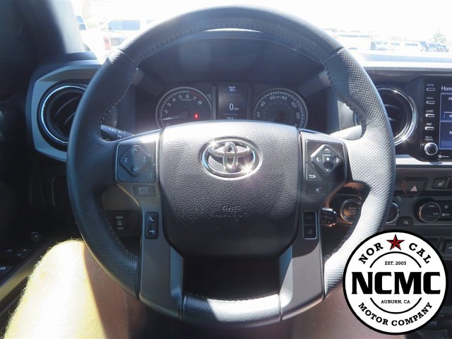 Used 2021 Toyota Tacoma TRD Sport image 31