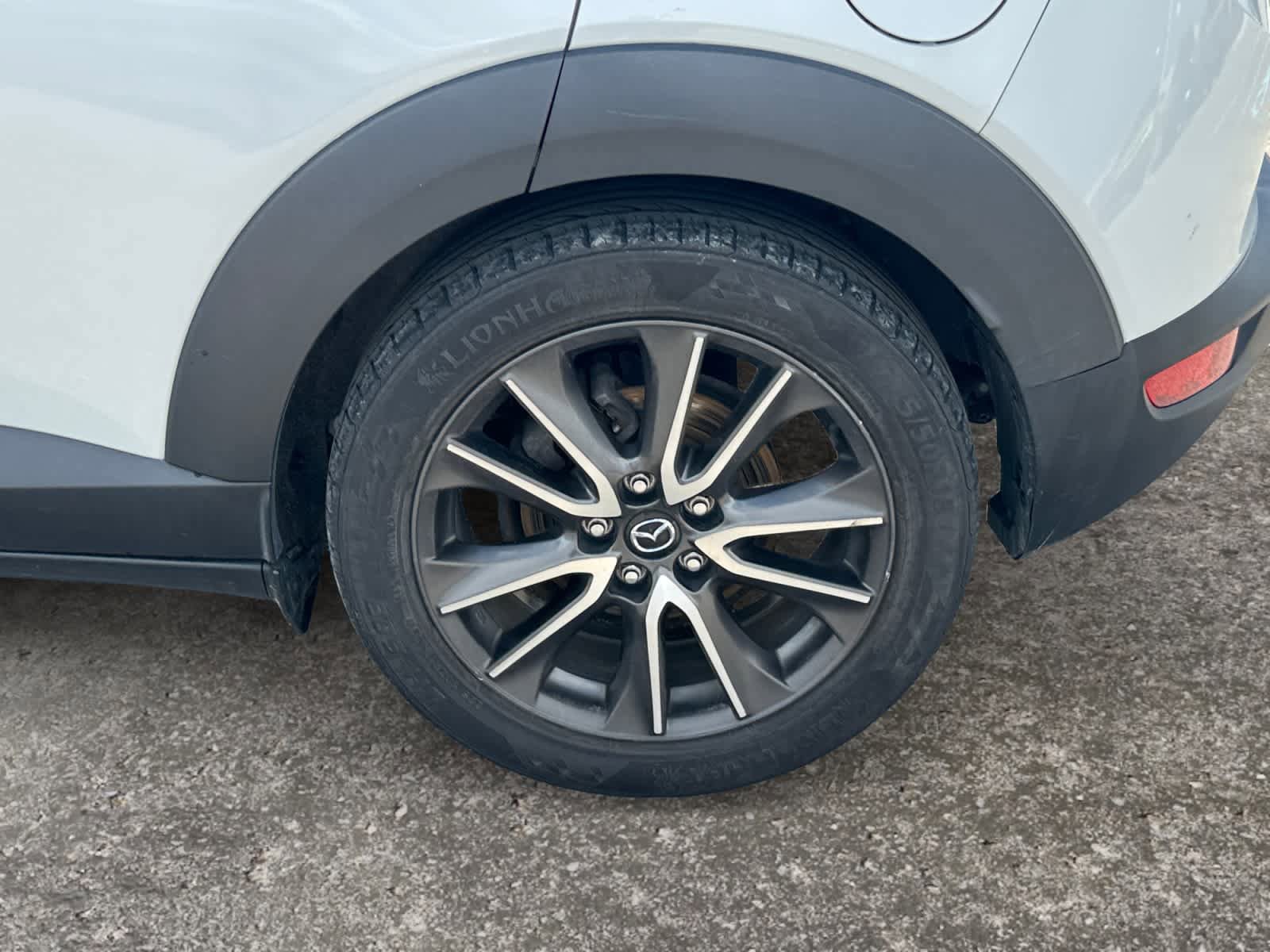 Used 2018 MAZDA CX-3 Touring FWD image 14