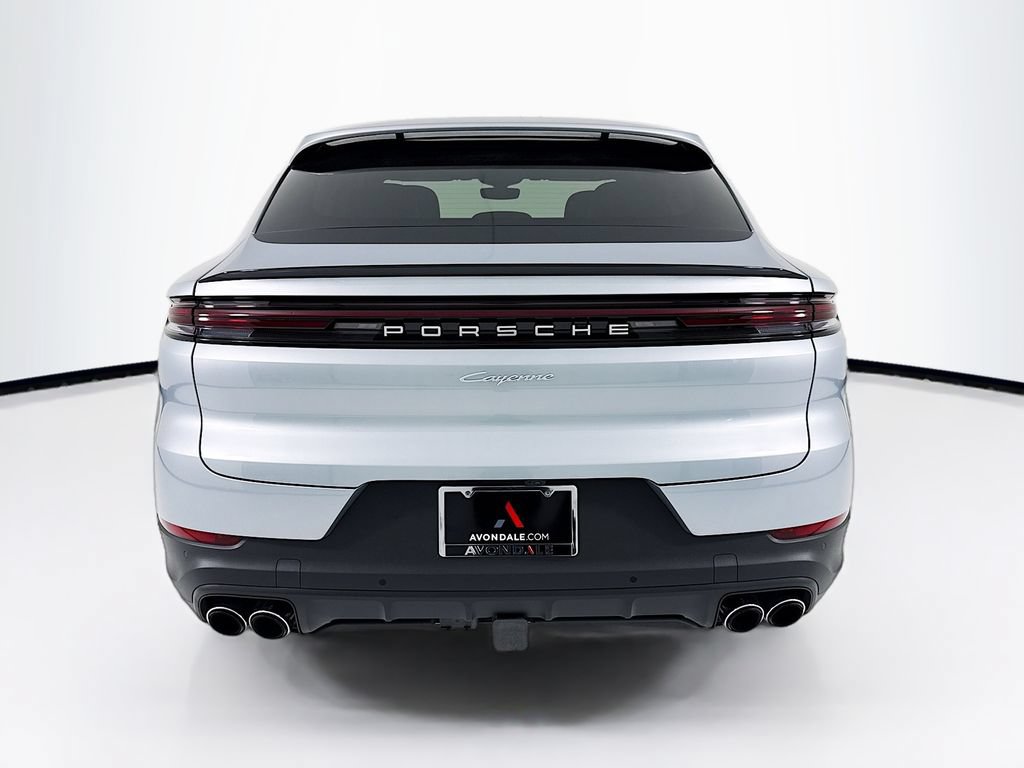 Certified 2026 Porsche Cayenne Coupe AWD/4WD image 10