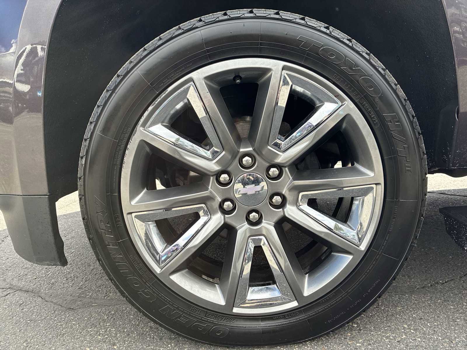 Used 2015 Chevrolet Suburban LTZ AWD/4WD image 19