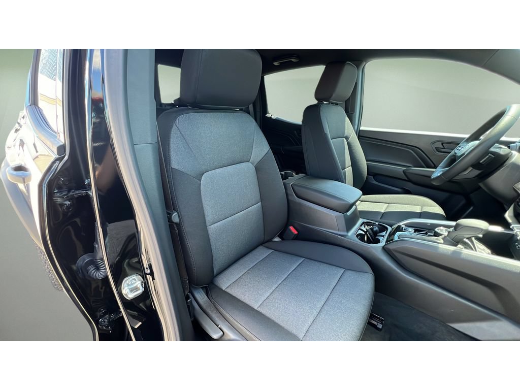 New 2026 Chevrolet Colorado Trail Boss AWD/4WD image 32
