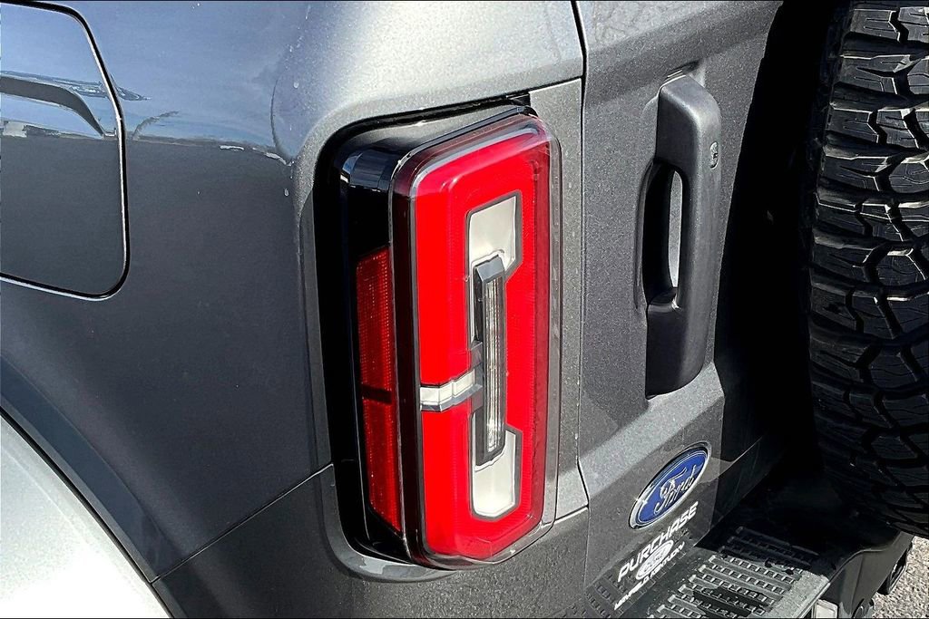 Used 2022 Ford Bronco Badlands image 25