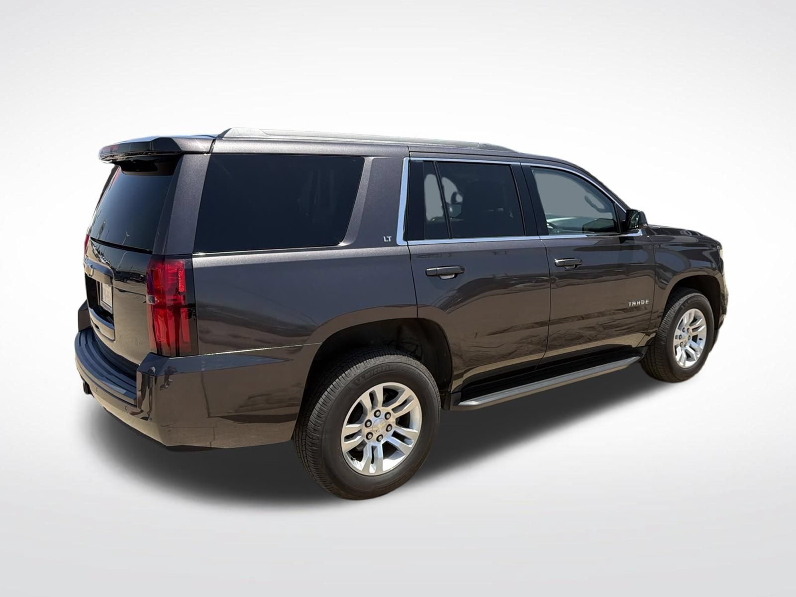 Used 2018 Chevrolet Tahoe LT AWD/4WD image 3