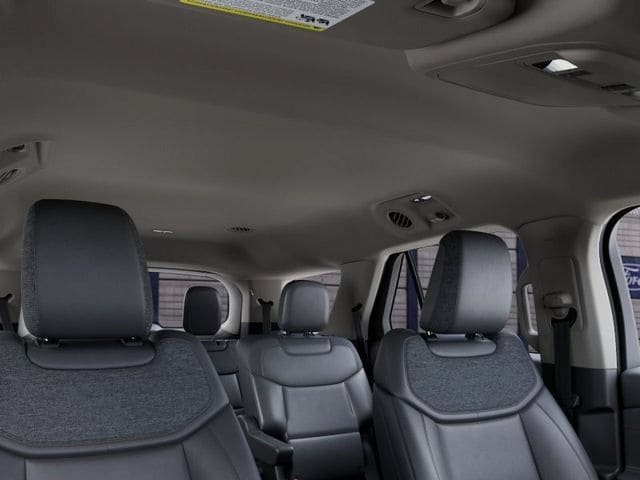 New 2027 Ford Explorer Active RWD image 22
