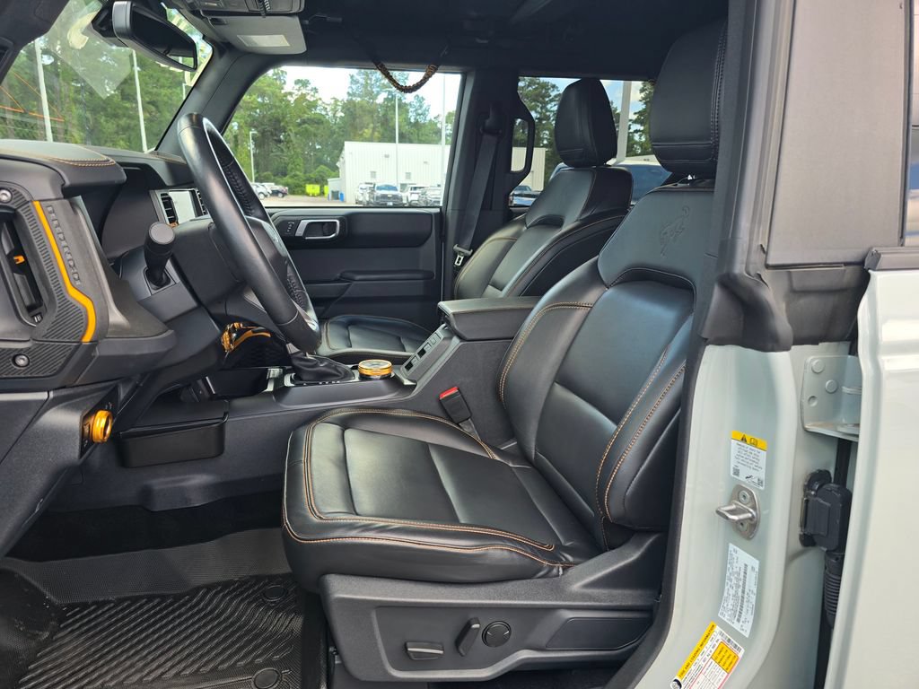 Used 2024 Ford Bronco Badlands AWD/4WD image 9